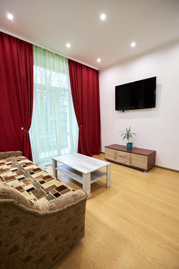 Apartment Babylon On Soborna *